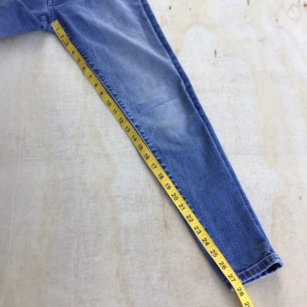 Able Women's Light Blue Ankle Jeans - Picture 12 of 14